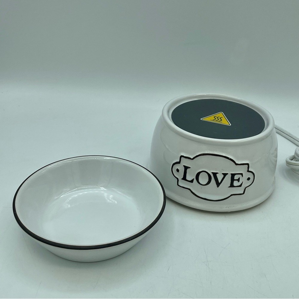 Scentsy LOVE Elements Warmer Retired Collection SCE-26982 White Tested Works - Picture 7 of 9